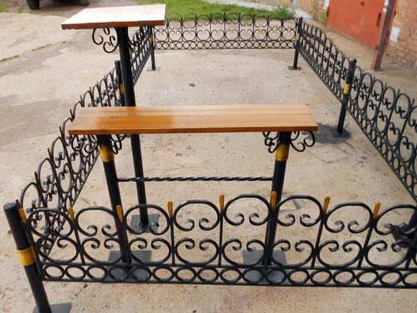 Кованая оградка №77 - изготовим по вашим размерам