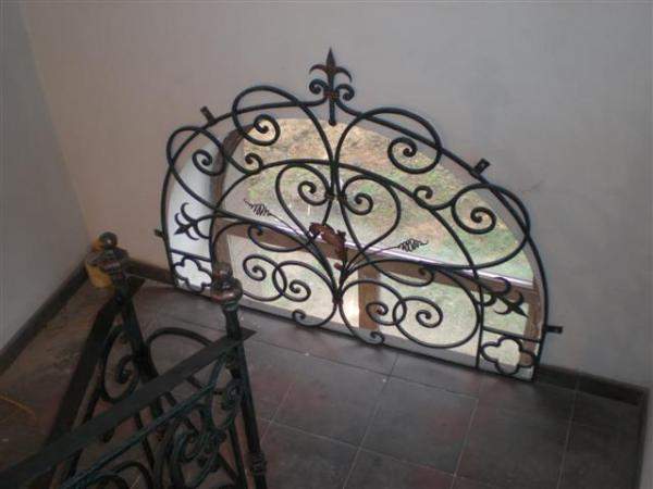 Кованая решетка 007