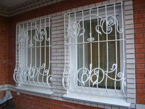 Кованая решетка 011