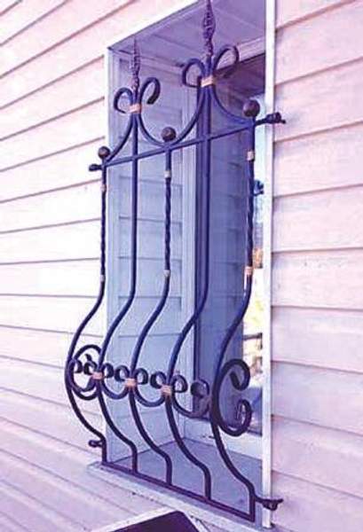 Кованая решетка 020
