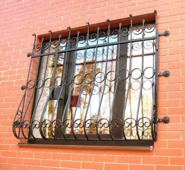 Кованая решетка 022