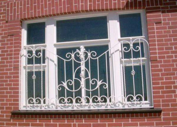 Кованая решетка 024