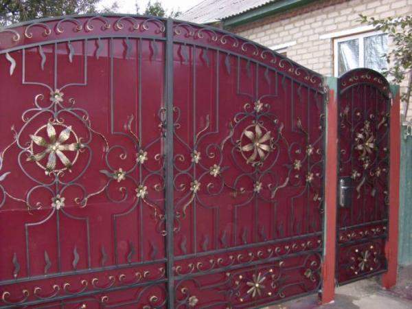 Кованые ворота 011