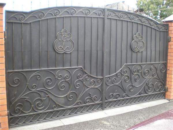 Кованые ворота 015