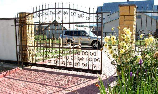 Кованые ворота 024