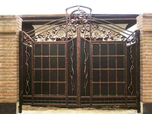 Кованые ворота 038