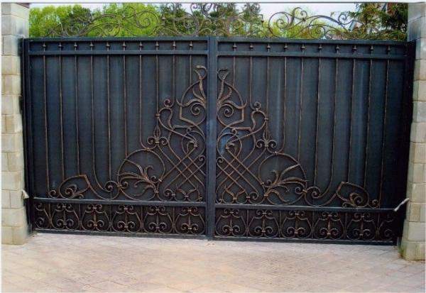 Кованые ворота 048