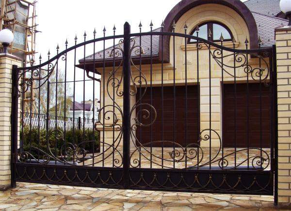 Кованые ворота 050