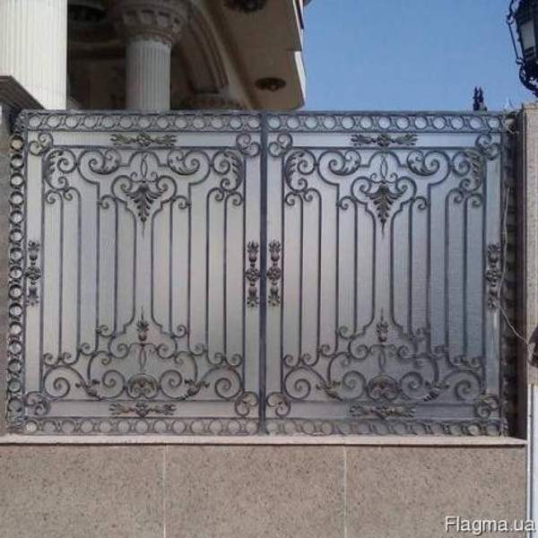 Кованые ворота и калитки: сколько стоят