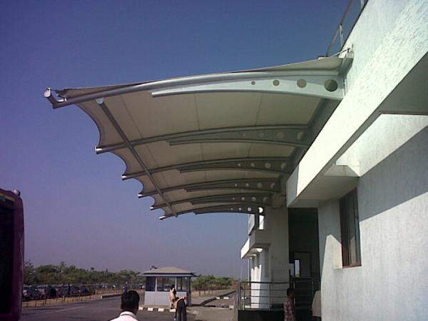 Козырьки и навесы различного назначения