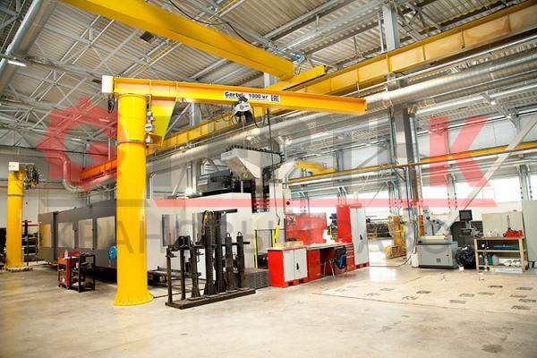 Кран консольный поворотный стационарный ручной 270° ККР2