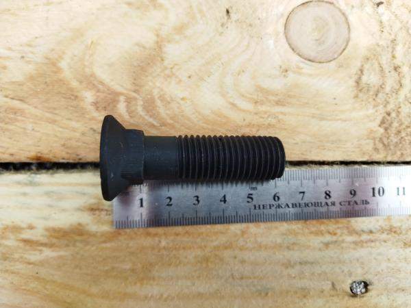Крепления ножа болт М16х60 кл.пр. 8.8.