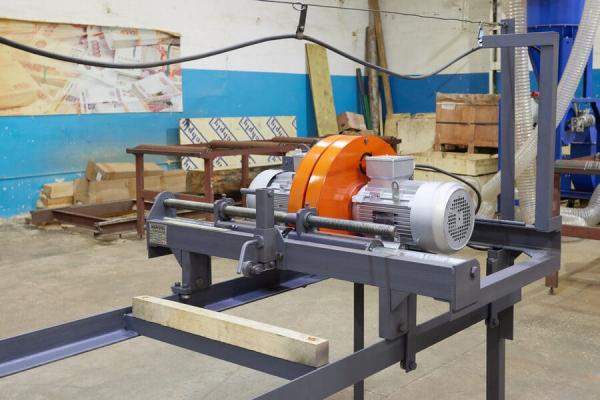 Кромкообрезной станок «ТРИУМФ» (2*7,5 кВт)