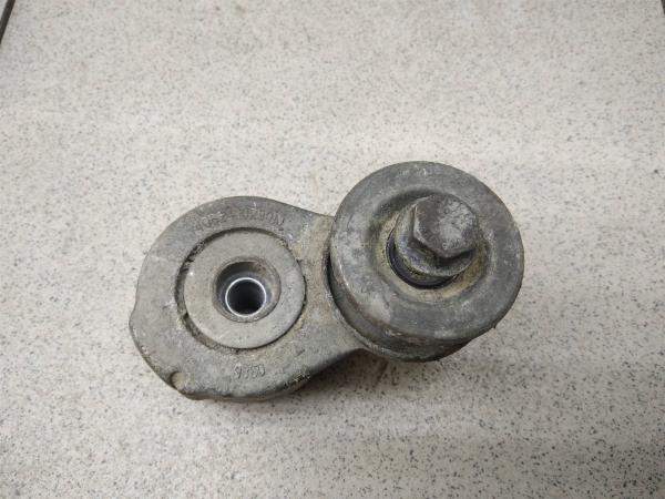 Кронштейн ролика-натяжителя руч. ремня УАЗ Патриот (3163) 2005- (УТ000218214) Оригинальный номер 406241029010