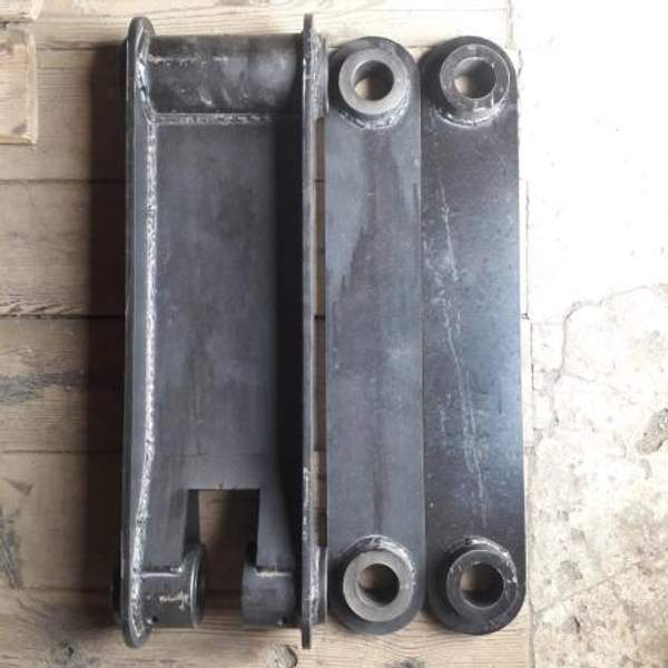 Кронштейн, тяги крепления ковша к рукояти для экскаваторов ЭО–2621В-3, ЭО–2626 МТЗ, ЮМЗ