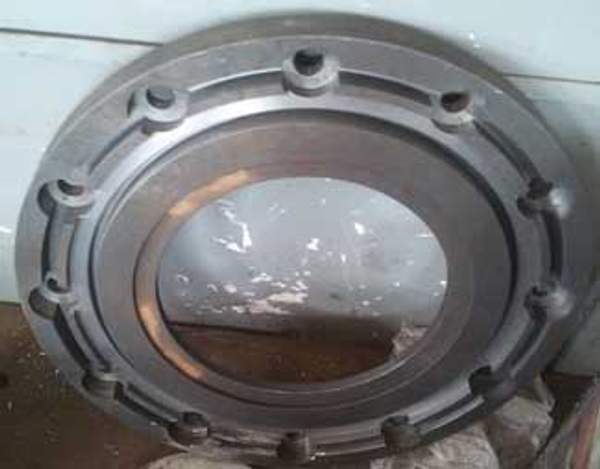 Крышка щеки СМД-109А, № 1049002006-10 / 4844802012