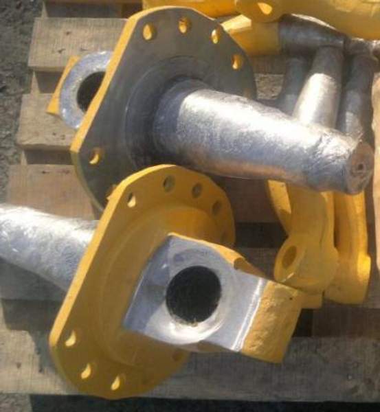 Кулак поворотный левый 548-3001015