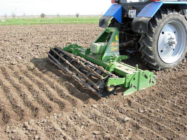 Культиватор вертикально-фрезерный Celli Ranger 300 почвофреза