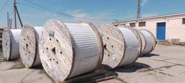 Куплю кабель силовой,  электроизоляционный,  изоляционный материал неликвиды по РФ