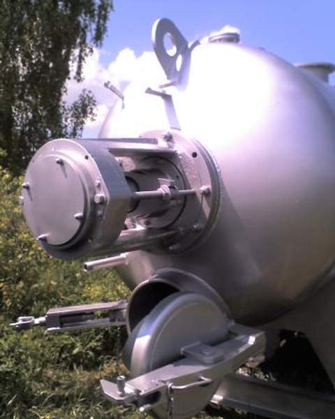 Куплю вакуумный котел КВМ-4.6 оплата нал/безнал