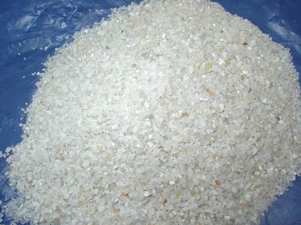 Кварцевый песок (дробленый кварц) фракция 0,8-2