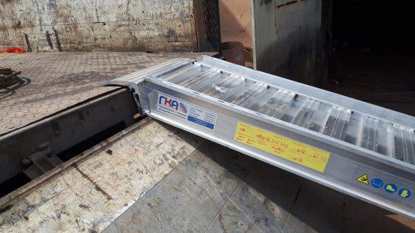 Лаги от производителя 6050 кг для спецтехники