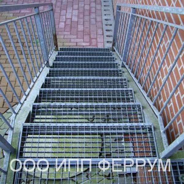 Лестница ЛГР 60-30,7 Серия 1.450.3-7.94