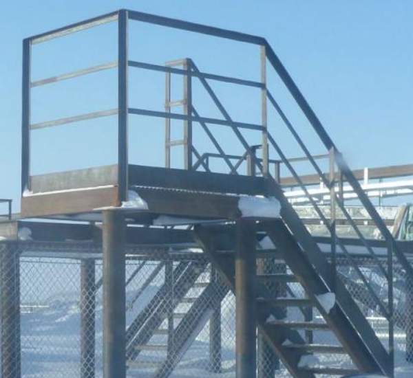 ЛГФ 60-18.7 Лестница стальная маршевая серии 1.450.3-7.94 с рифлеными ступенями