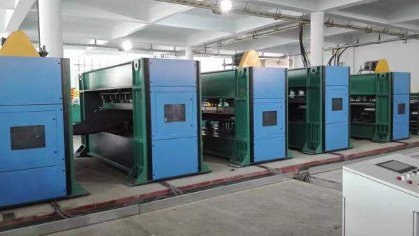 Линия для производства интерьеров для автомобилей