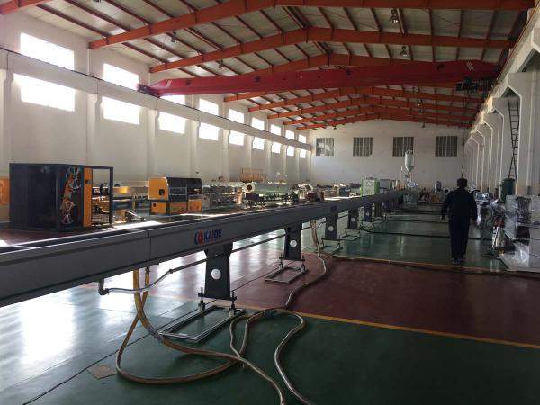 Линия для производства труб PE-RT используют для системы тёплых полов.