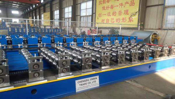 Линия по производству модульной металлочерепицы в Китае