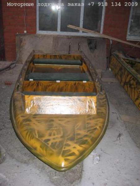 Лодка Лиман-400, пластиковая