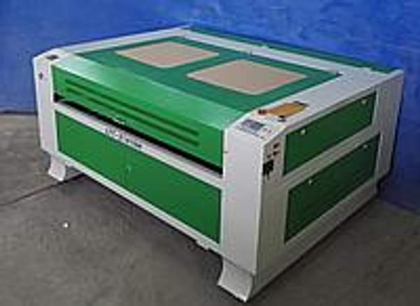 LTT-Z1410H Лазерно-гравировальный станок (130W)