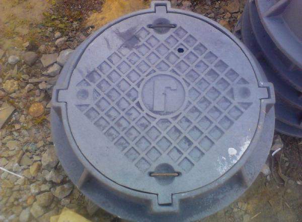 Люк чугунный