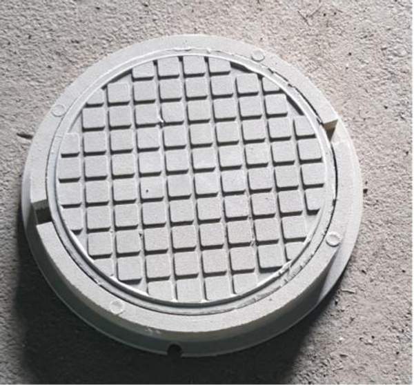 Люк полимерно-песчаный малый круглый садовый Д-450 - серый