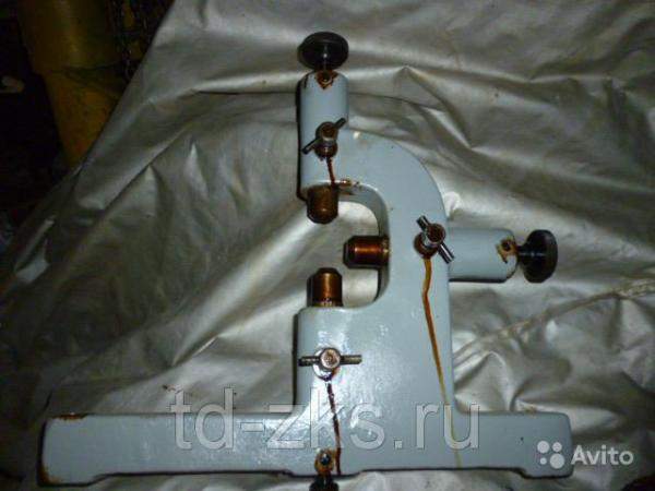 Люнет подвижный 16Д25