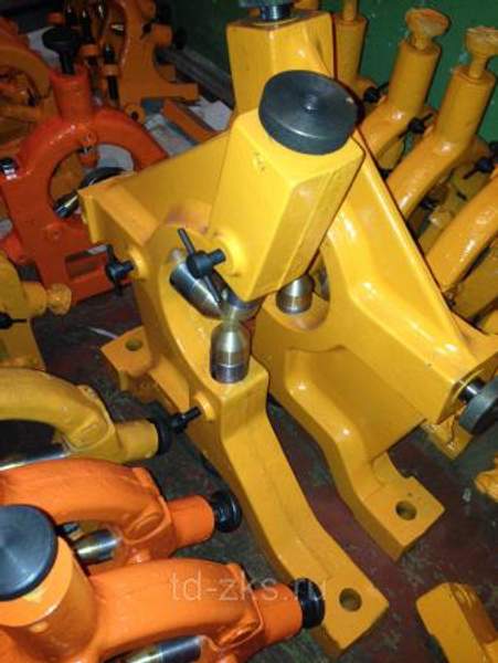 Люнет подвижный 16К40