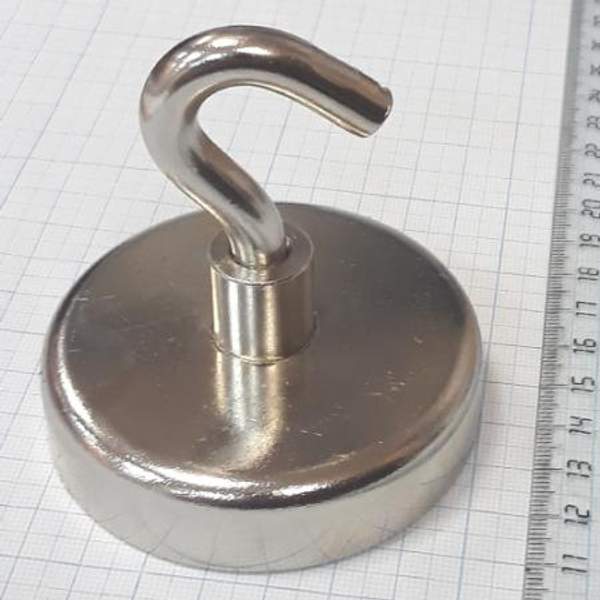 Магнитный крючок E75