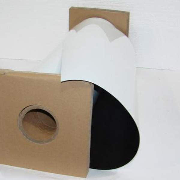 Магнитный винил с глянцевым ПВХ слоем 0.5мм.