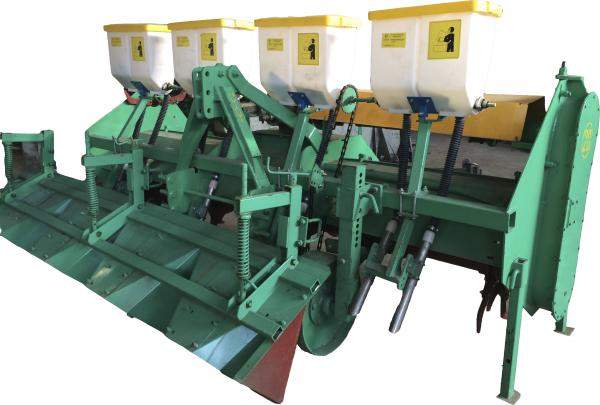 Машина для возделывания картофеля УМВК