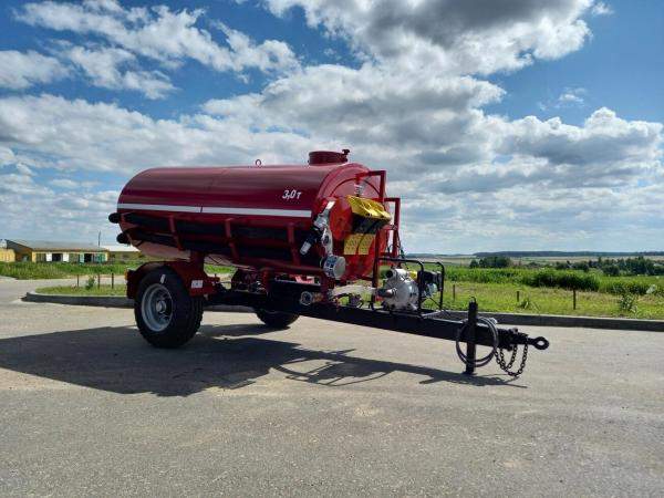 Машина поливомоечная МП-3 для пожаротушения Бочка