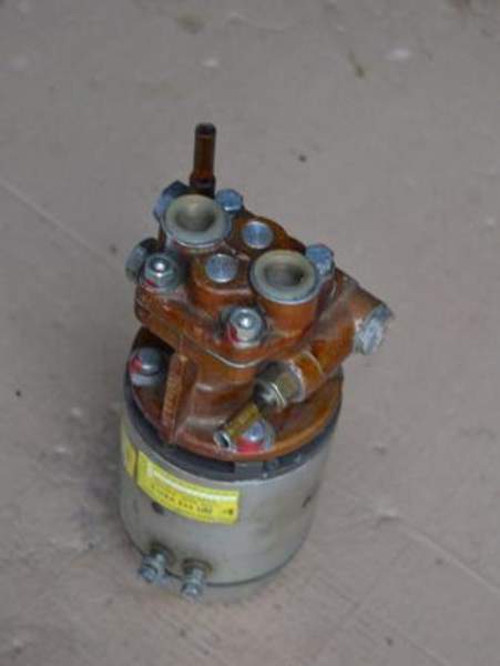 Маслозакачивающи насос МЗН-2