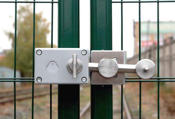 Механическое запирающее устройство ПРЕПОНА-ЗУ-02