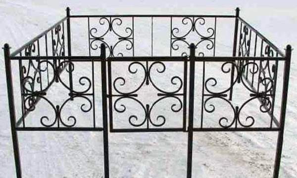 Металлическая оградка №84 - изготовим по вашим размерам