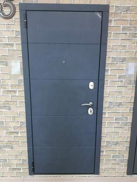 Металлическая входная дверь Кредо ( бетон - графит) , цвет Белый Ясень