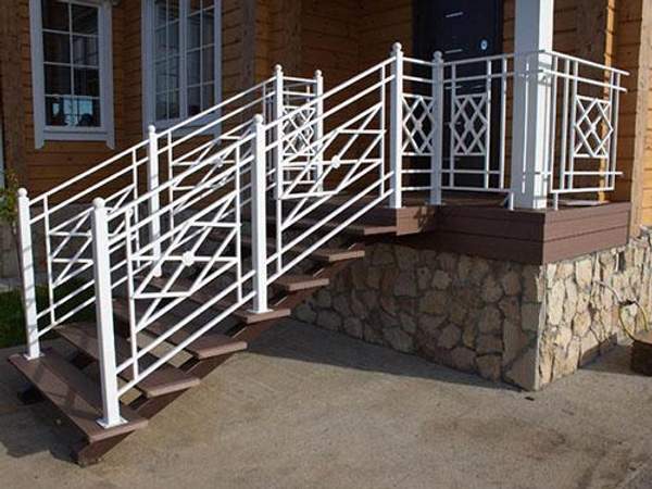 Металлическое крыльцо с сварными перилами - делаем "под ключ"