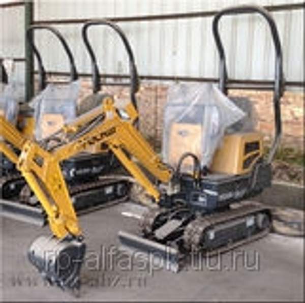 Мини-экскаватор YUCHAI YC08-8