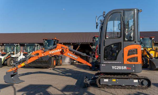 Мини экскаватор YUCHAI YC 20-SR