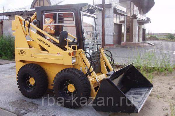 Мини-погрузчик МКСМ-800K (Cummins)