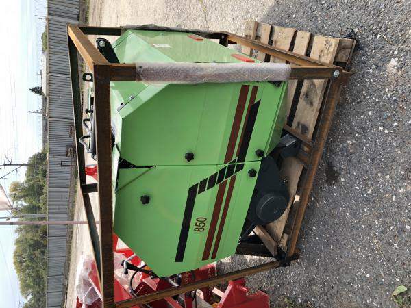 Мини пресс подборщик rx 0850 рулонный